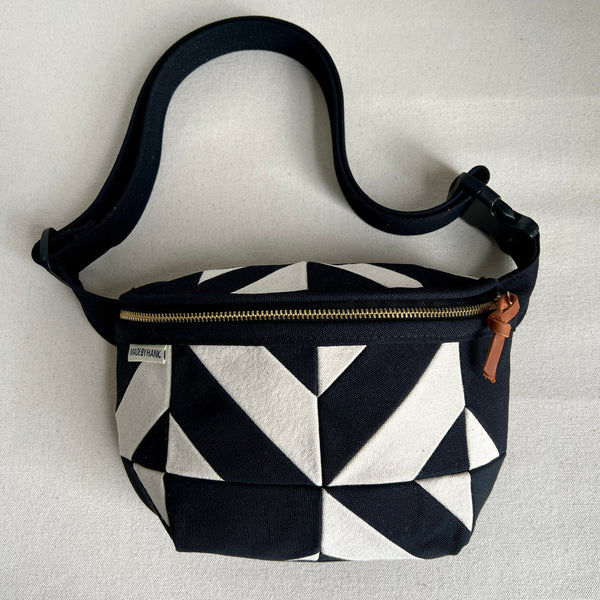 kaleidoscope fanny bag, black + natural